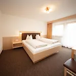 Haus Montjola Solden