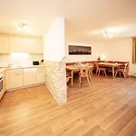 Haus Montjola Guest house