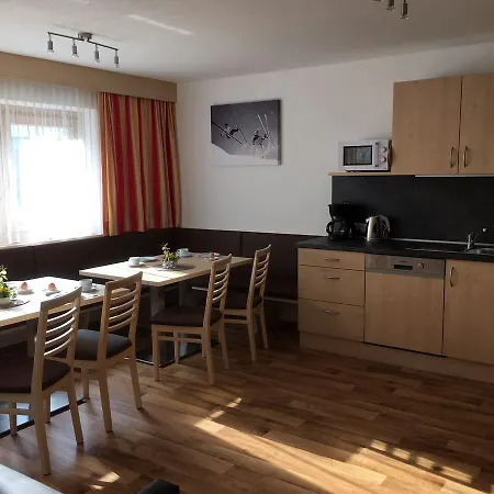 Haus Montjola 4* Sölden