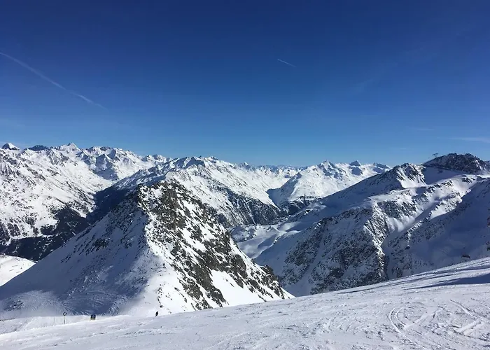 Haus Montjola Guest house