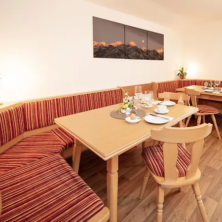 Casa de hóspedes Haus Montjola