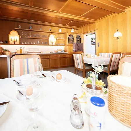 Casa de hóspedes Haus Montjola