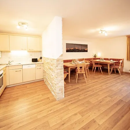 Haus Montjola Casa de hóspedes